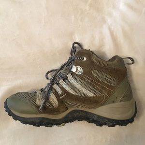 merrell hiking boots